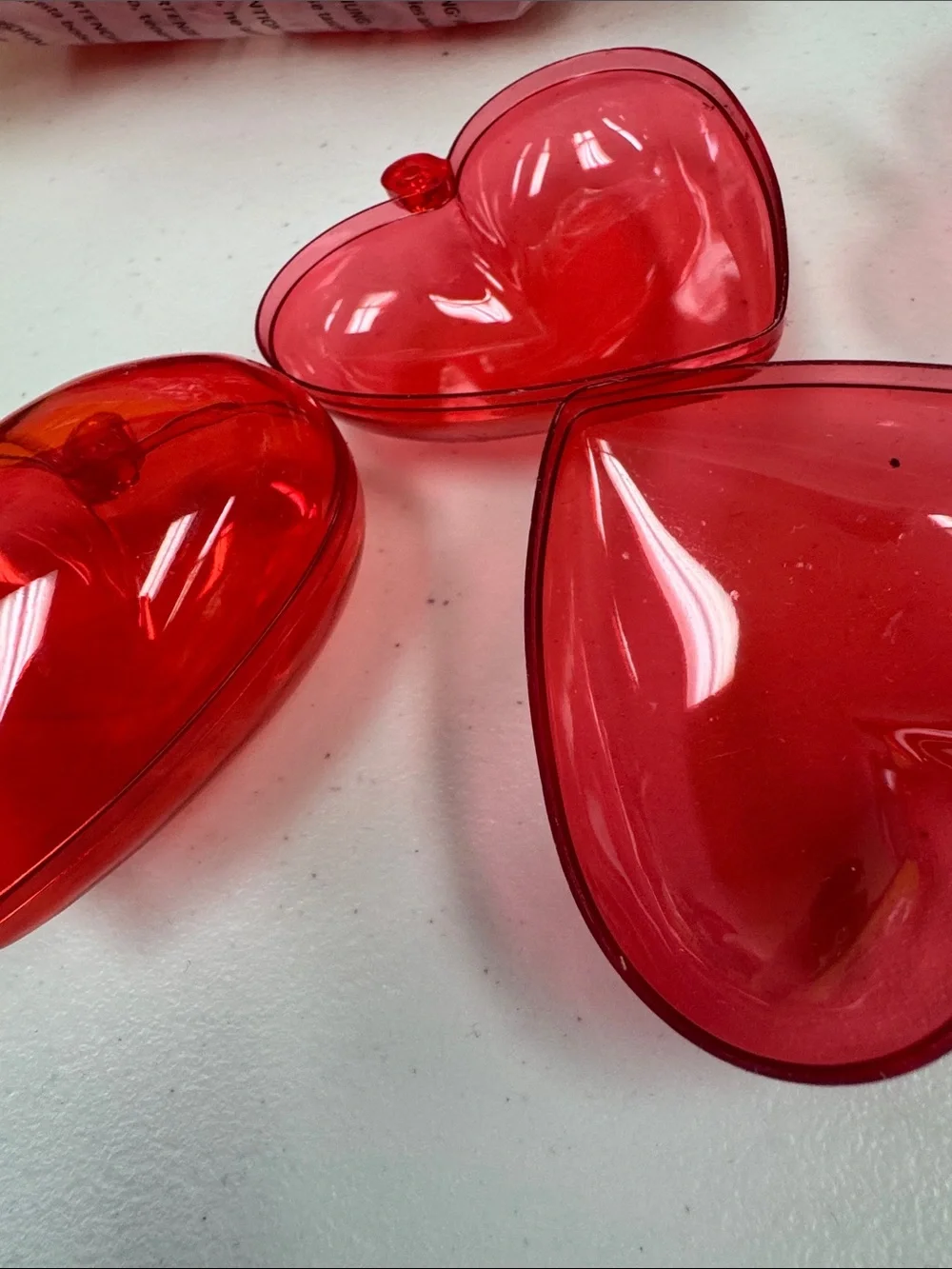 Red Heart Shaped Fillable Plastic Treat Containers large bag all new hole in top